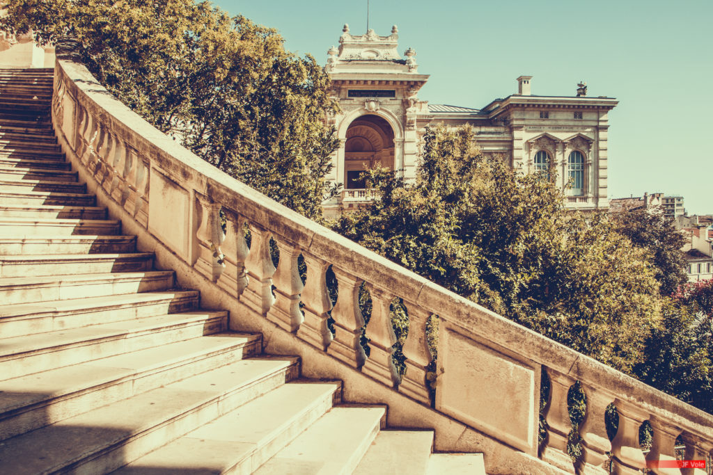 Escalier du palais Longchamp Marseille, août 2020.